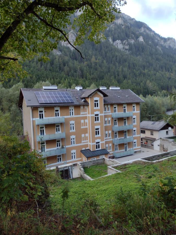 Zum Radwerk Top 11 Vordernberg Exterior photo